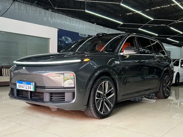 Фотография автомобиля — Li Auto L9