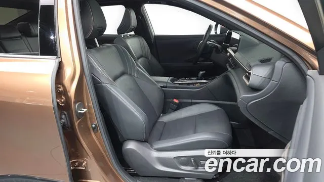 Toyota Crown — Фото автомобиля 17