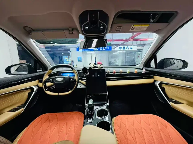 Geely Boyue L — Фото автомобиля 11