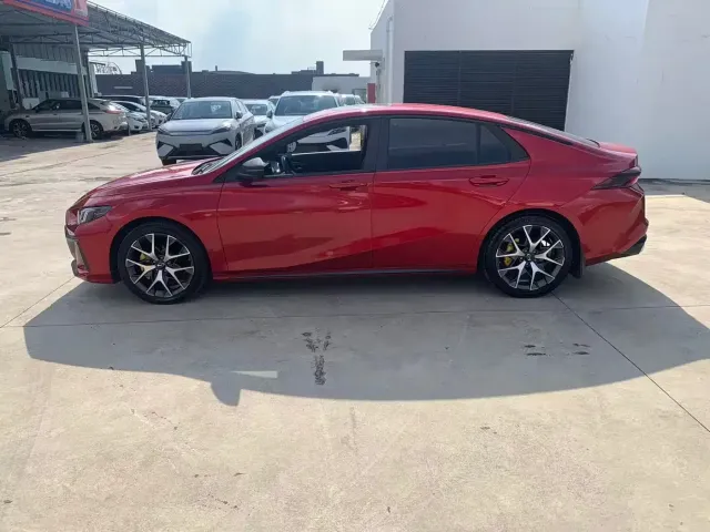 GAC Trumpchi Emkoo — Фото автомобиля 16