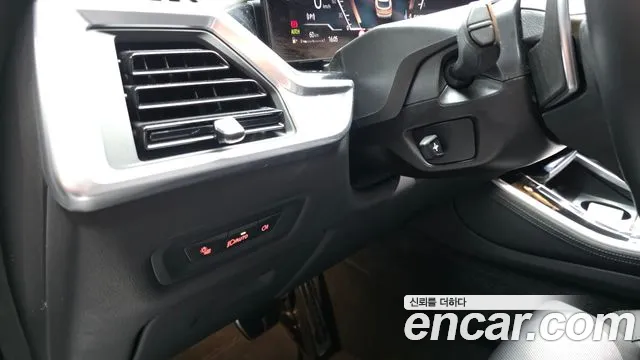 BMW X5 xDrive 40i M Sport — Фото автомобиля 23