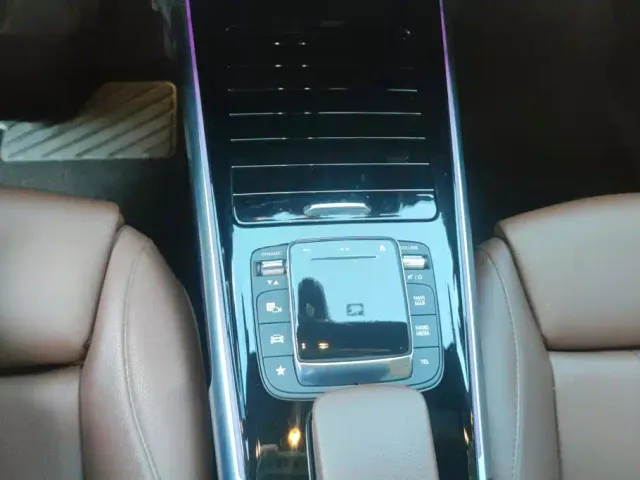 Mercedes-Benz GLB-Class — Фото автомобиля 16