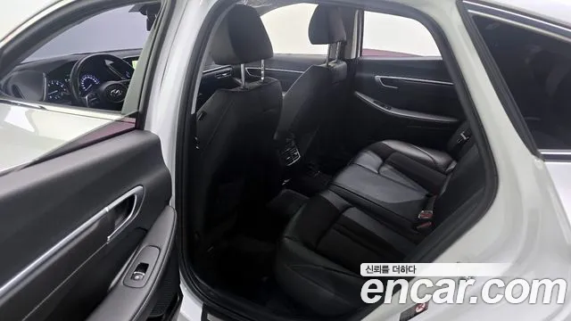 Hyundai Sonata Sonata (DN8) 1.6 Turbo — Фото автомобиля 11