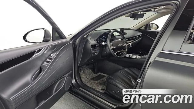 Genesis G80 RG3 — Фото автомобиля 15