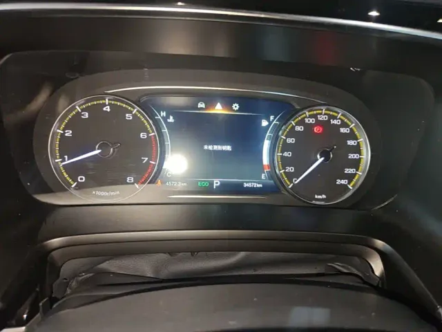 GAC Trumpchi M8 — Фото автомобиля 11