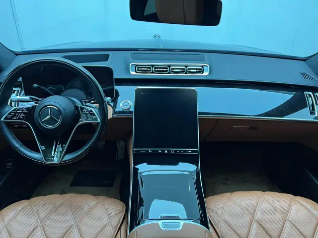 Mercedes-Benz Maybach S-Class — Фото автомобиля 17