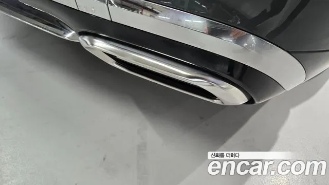 Mercedes-Benz S-Class — Фото автомобиля 11