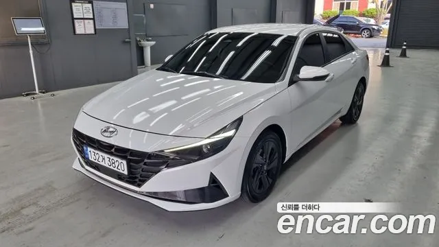 Фотография автомобиля — Hyundai Avante CN7