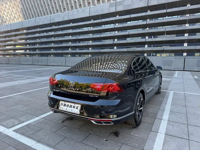 Volkswagen Magotan — Фото автомобиля 4