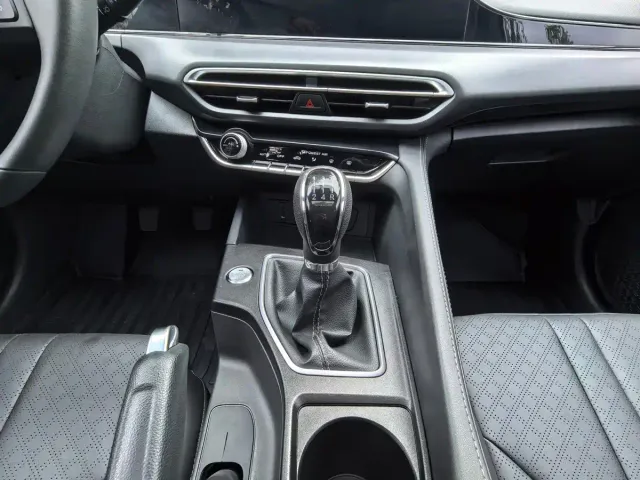 Changan Eado — Фото автомобиля 12