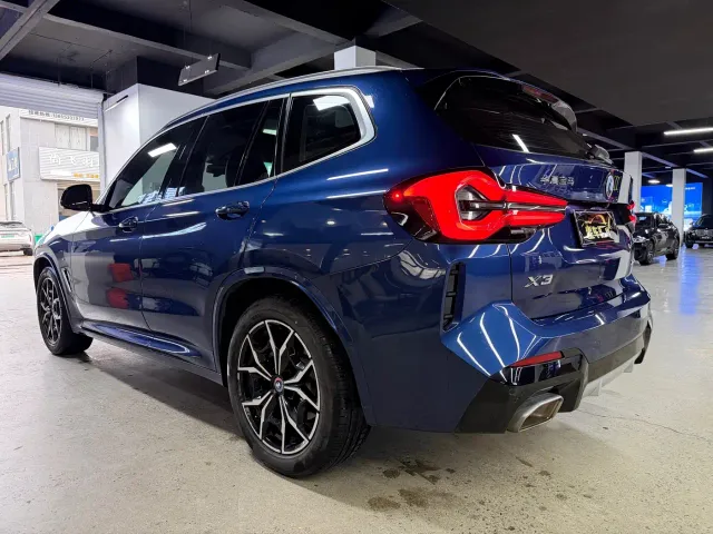 BMW X3 — Фото автомобиля 11