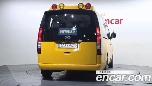 Hyundai Staria Staria L3.5 Школьный автобус — Фото автомобиля 4