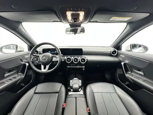 Mercedes-Benz A-Class — Фото автомобиля 6