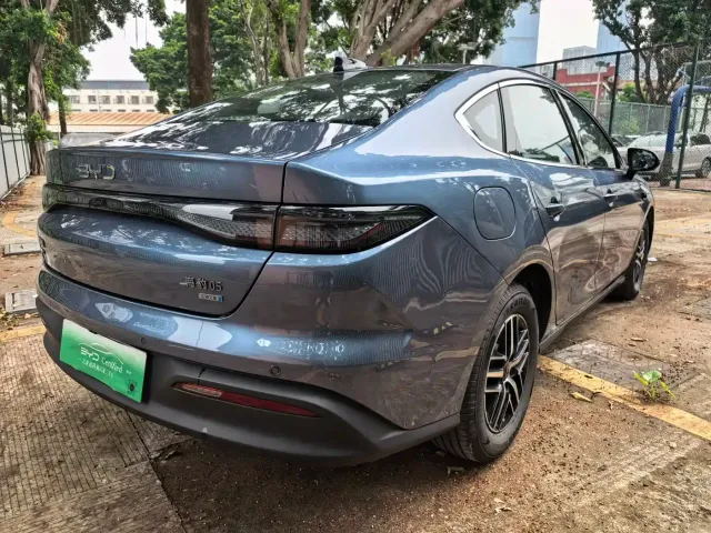 BYD Seal 05 DM-i — Фото автомобиля 13