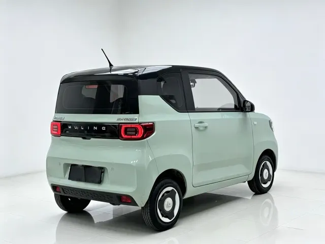 Wuling Hongguang Mini EV — Фото автомобиля 11