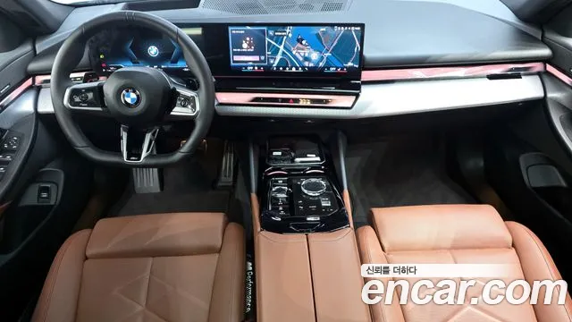 BMW 5-Series 5 серия (G60) 530i xDrive M Sport — Фото автомобиля 7