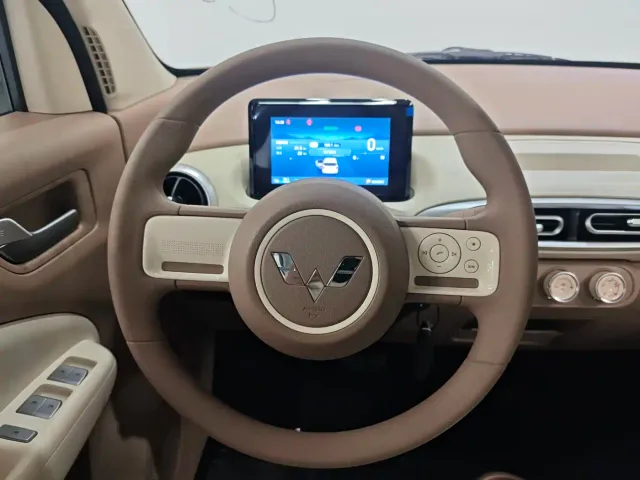 Wuling Hongguang Mini EV — Фото автомобиля 7