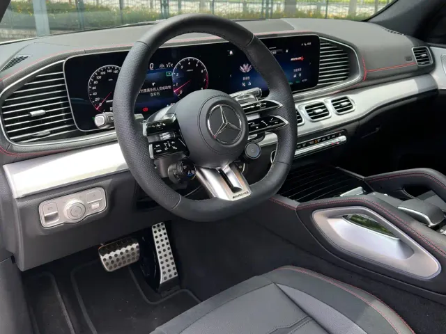 Mercedes-Benz GLE-Class AMG — Фото автомобиля 9