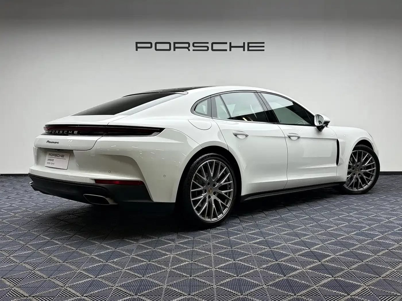Porsche Panamera 2024 Panamera 2.9T — Фото автомобиля 2