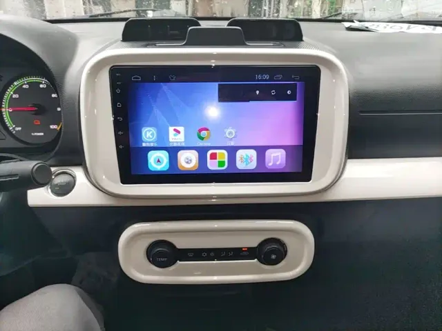 Roewe Clever — Фото автомобиля 12