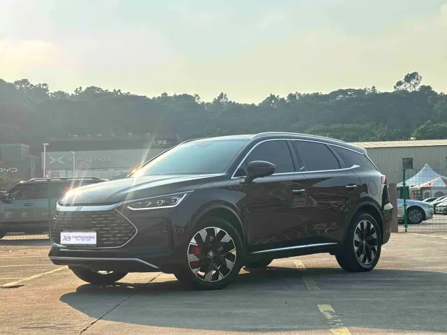 Фотография автомобиля — BYD Tang