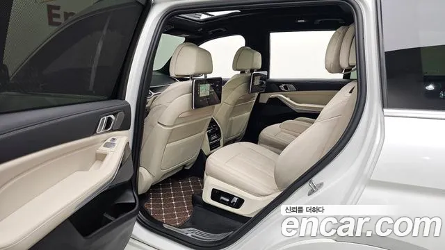 BMW X7 G07 — Фото автомобиля 15