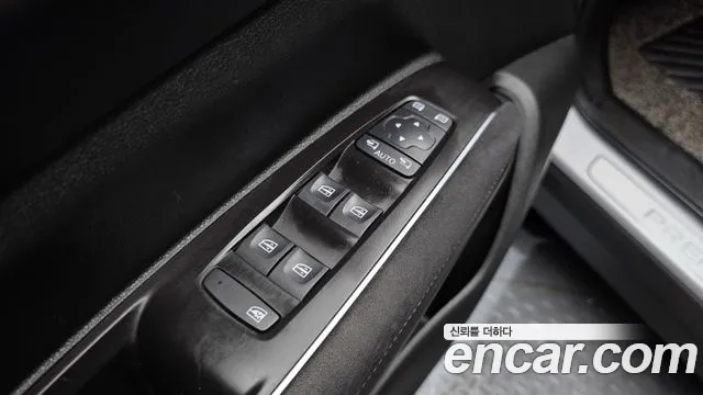 Renault-KoreaSamsung QM6 — Фото автомобиля 24