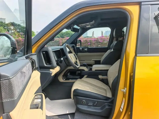 BYD FangChengBao Leopard 5 — Фото автомобиля 5
