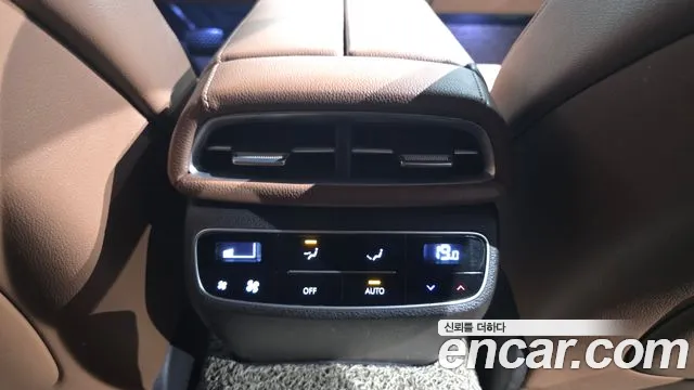 Genesis G80 RG3 — Фото автомобиля 30