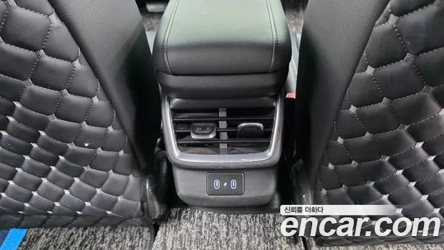 Hyundai Grandeur Grandeur (GN7) 3.5 LPG 2WD (Такси) — Фото автомобиля 17