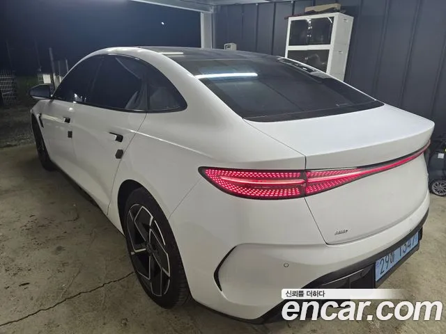 BYD Seal — Фото автомобиля 3