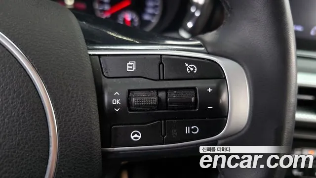 Kia K5 K5 3 поколение 2.0 LPI(Для проката) — Фото автомобиля 25