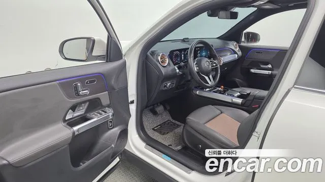 Mercedes-Benz EQB X243 — Фото автомобиля 10