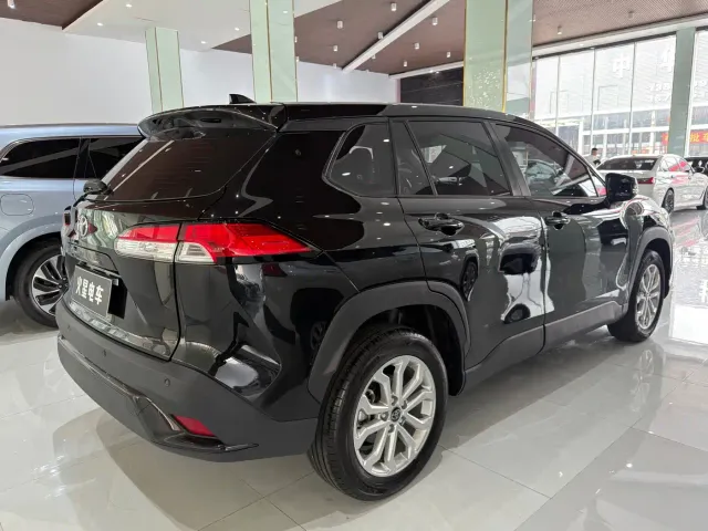 Toyota Frontlander — Фото автомобиля 14