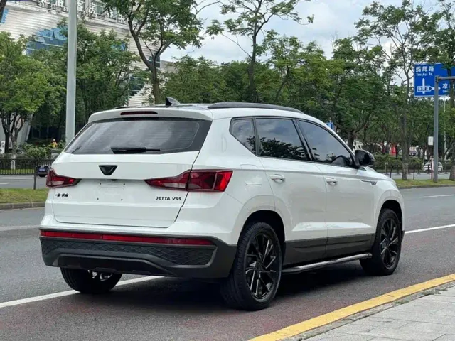 Jetta VS5 — Фото автомобиля 7