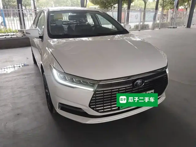BYD Qin — Фото автомобиля 3