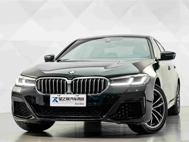 BMW 5 Series — Фото автомобиля 3