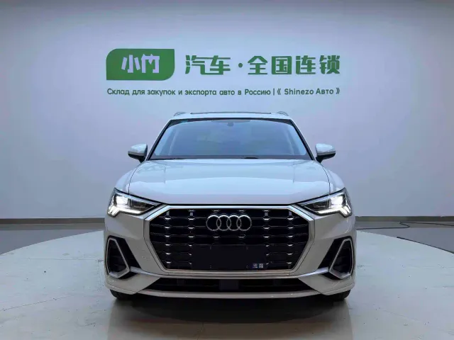 Audi Q3 — Фото автомобиля 3