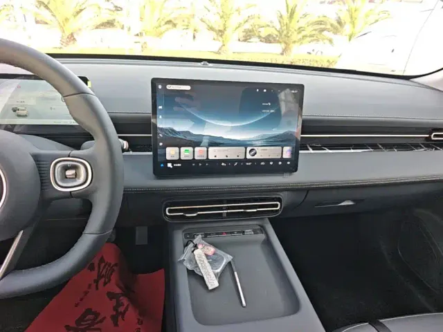 Wuling Starlight — Фото автомобиля 12