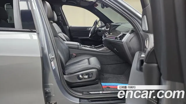 BMW X7 G07 — Фото автомобиля 16