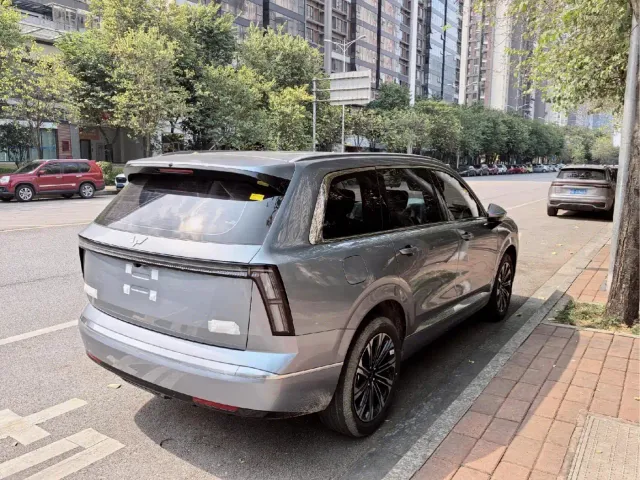 Wuling Starlight L — Фото автомобиля 4