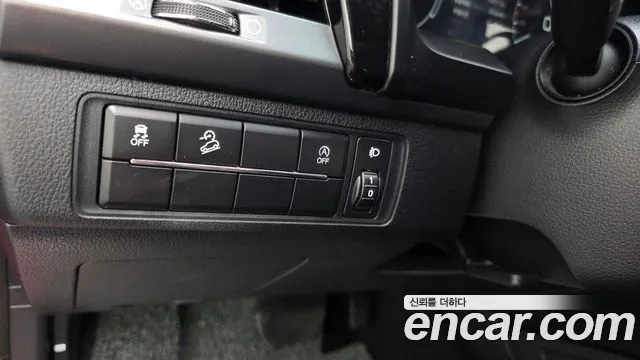 KG_Mobility_Ssangyong Rexton Новый Rexton Sport Дизель 2.2 4WD — Фото автомобиля 24