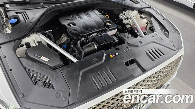 Genesis GV70 — Фото автомобиля 9