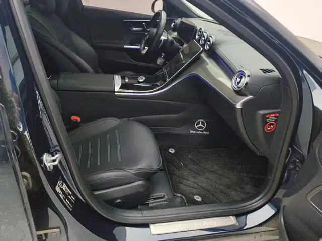 Mercedes-Benz C-Class — Фото автомобиля 8