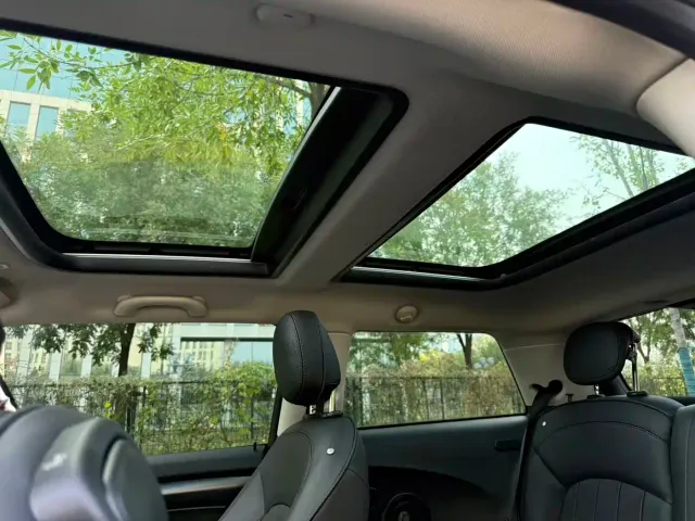 MINI Hatch — Фото автомобиля 10