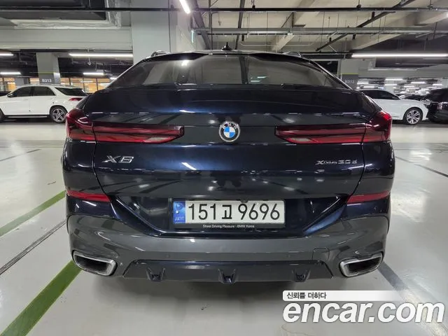 BMW X6 — Фото автомобиля 7
