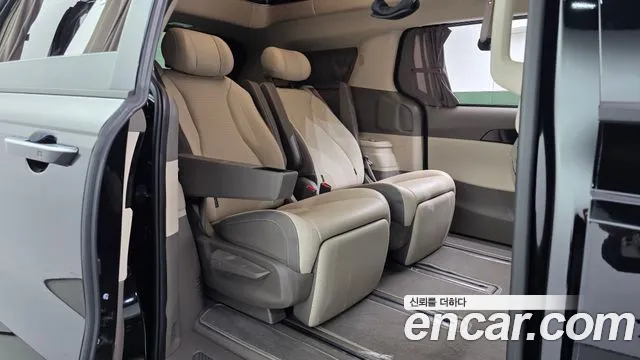 Kia Carnival — Фото автомобиля 17