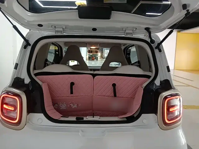 Besturn Bestune Pony 2026 222km Cute Pony Plus — Фото автомобиля 18