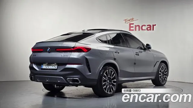 BMW X6 xDrive40i M Sport — Фото автомобиля 2