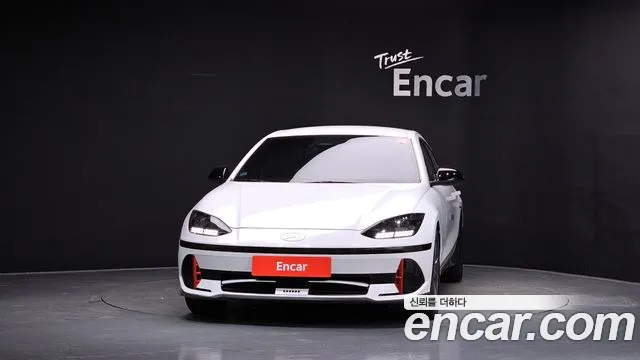 Hyundai Ioniq 6 — Фото автомобиля 3